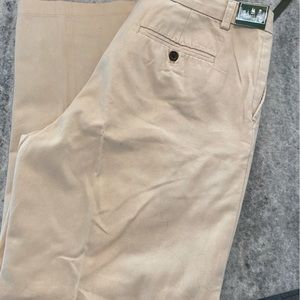 Men’s NWT GH Bass pants.